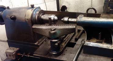 Tornio manuale